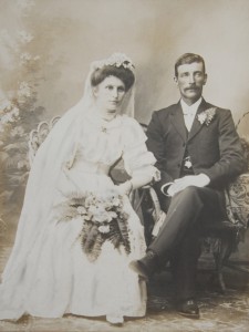 Annie Frostrop and William Vickers Wedding photo kindly provided by Les Vickers